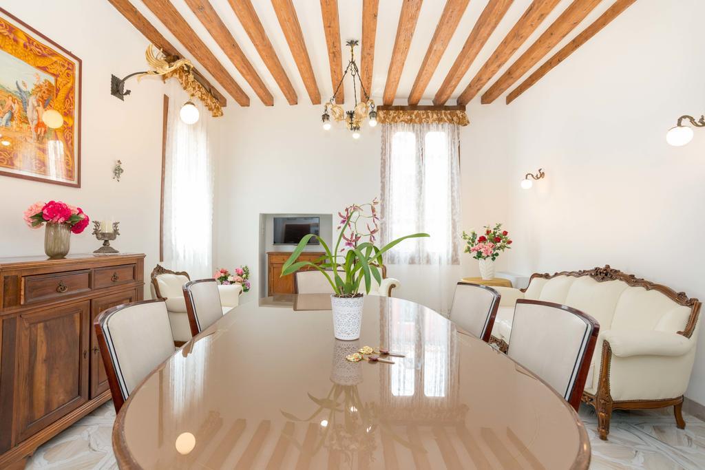 Ca' Venezia Loc-09522 Apartment Bagian luar foto