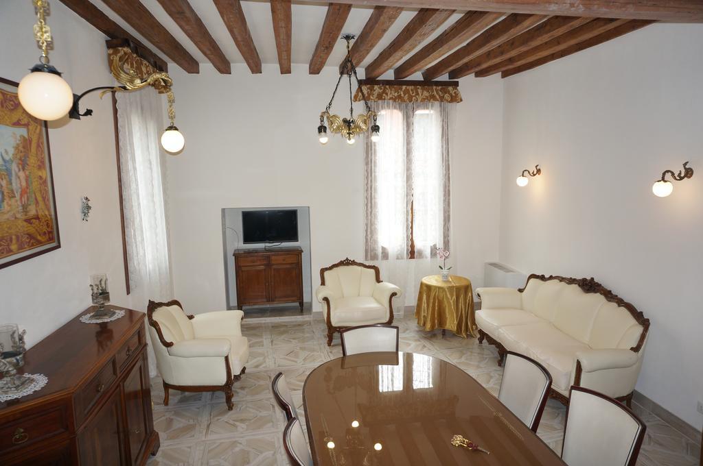 Ca' Venezia Loc-09522 Apartment Bagian luar foto
